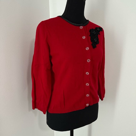 Vintage Red Sweater - Picture 2 of 4